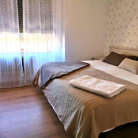 Hotel Los Arenales De Херте Екстериор снимка