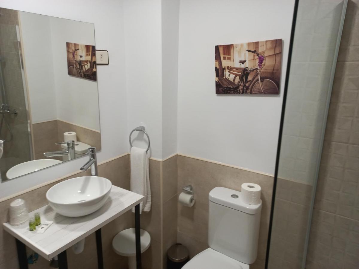 Hotel Los Arenales De Херте Екстериор снимка
