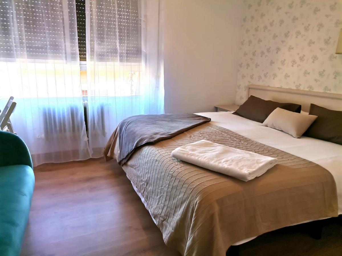 Hotel Los Arenales De Херте Екстериор снимка