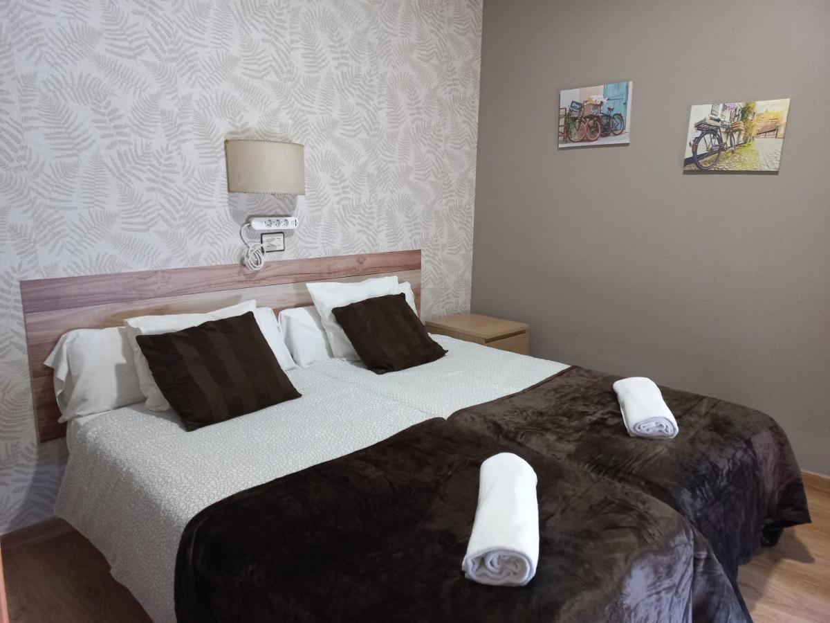 Hotel Los Arenales De Херте Екстериор снимка